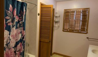 217 Ash St, Aline, OK 73716