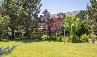 62824 Loma Vista Dr, Bend, OR 97701