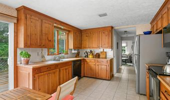 170 Althea Dr, Barnstable, MA 02630