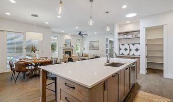 2590 S Perrault Way, Boise, ID 83716