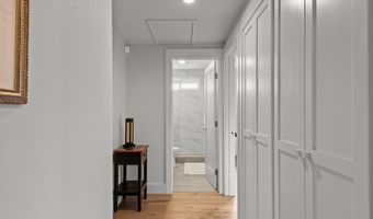 7362 Oakmont Dr, Santa Rosa, CA 95409