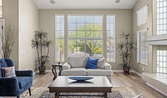 1711 E HORSESHOE Dr, Chandler, AZ 85249