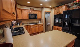 16011 Elbrook St NE, Alliance, OH 44601