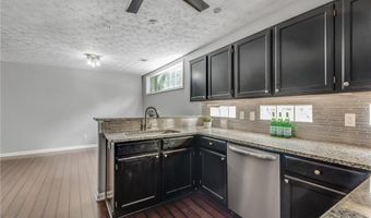 258 Dennis Dr, Alpharetta, GA 30009