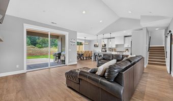 22404 S FOREST PARK Rd, Beavercreek, OR 97004