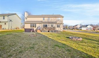 1906 NW 152nd St, Clive, IA 50325