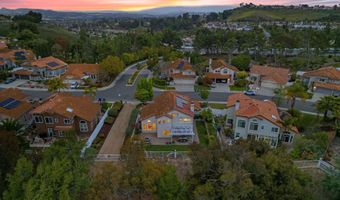 1205 Masterpiece Dr, Oceanside, CA 92057