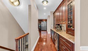 4 RIDGEVIEW Way, Allentown, NJ 08501