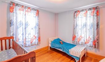 706 Crestview Ave, Akron, OH 44320