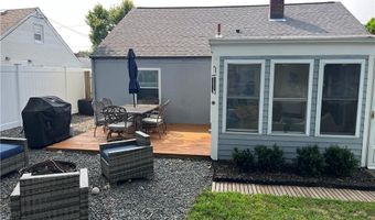 34 Nimitz Rd, East Providence, RI 02916