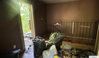 573 Warehouse St, Bassett, VA 24055
