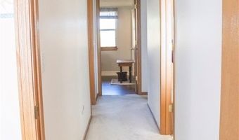 2322 New Milford Rd, Atwater, OH 44201