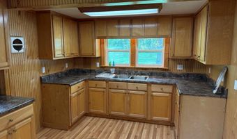 110 Fisher St, Andrews, NC 28901