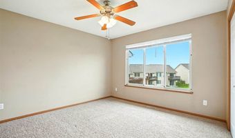 1805 Goose Lake Cir, North Liberty, IA 52317