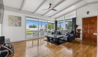 105 HAIHAI St, Hilo, HI 96720