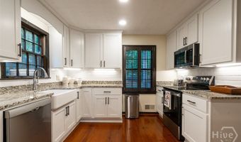 265 Great Oak Dr, Athens, GA 30605