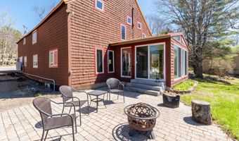 73 College Rd, Center Harbor, NH 03226
