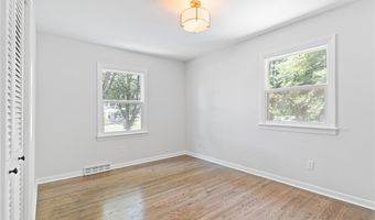 713 Chapman St, Ashland, VA 23005