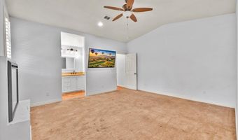 620 Meadow Grove Pl, Escondido, CA 92027