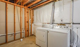 5569 JOWETT Ct, Alexandria, VA 22315