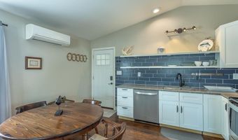 148 20th Ave, Apalachicola, FL 32320