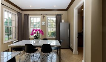 725 Carriage House Dr, Arcadia, CA 91006