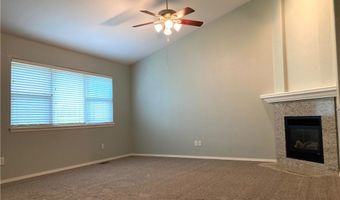 2 Bacton Ln, Bella Vista, AR 72714