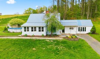 391 U Rd, Arthurdale, WV 26520