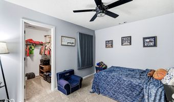 414 Winterwood Dr, Avon, IN 46123
