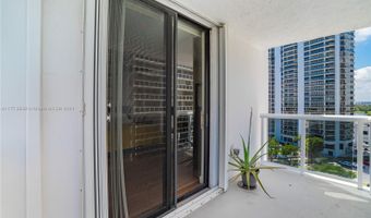 20515 E Country Club Dr 1048, Aventura, FL 33180