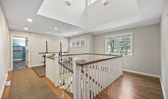 76 Culberson Rd, Basking Ridge, NJ 07920