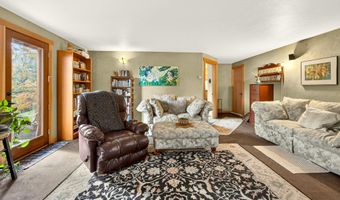 2026 Ashland Mine Rd, Ashland, OR 97520