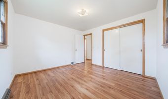 1500 E LINDBERGH St, Appleton, WI 54911