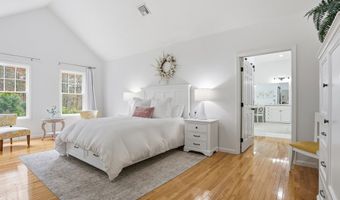 16 Chestnut St, Acton, MA 01720