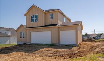 16721 Pinehurst Dr, Basehor, KS 66007