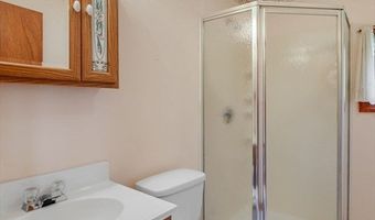 29 Fox Hill Rd, Billerica, MA 01821