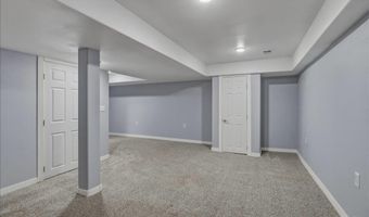 4005 GOLDEN Ct, Cheyenne, WY 82001