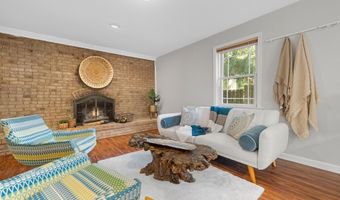 3716 KRYSIA Ct, Annandale, VA 22003