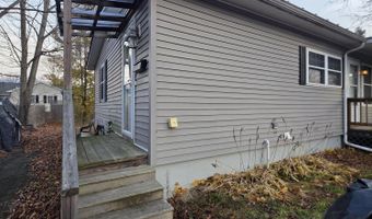 47 Congress St, Augusta, ME 04330