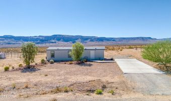 10747 S Paradise Trails Rd, Yucca, AZ 86438