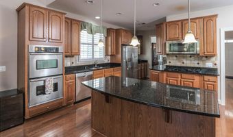 117 HARVESTER Dr, Lake Frederick, VA 22630