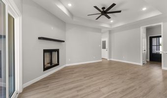 28 Sisney Dr, Ash Flat, AR 72513