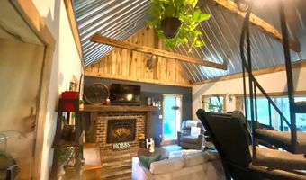 918 N Harv Wright Rd, Bloomfield, IN 47424