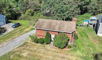 5 River St, Newmarket, NH 03857