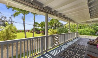 53-440 Kamehameha Hwy 8, Hauula, HI 96717