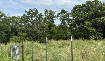 2463 State Highway Dd, Ava, MO 65608