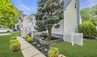 2 8th St, Aberdeen, NJ 07747
