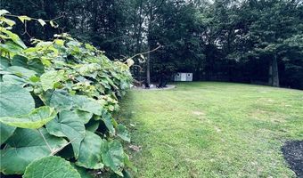 20 Canton Ct, Cranston, RI 02921
