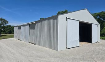 1537 270th St, Argyle, IA 52619