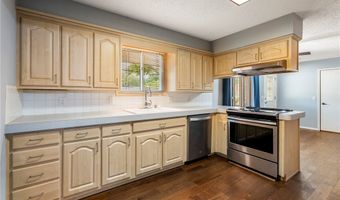 9 Lawson Ln, Bella Vista, AR 72715